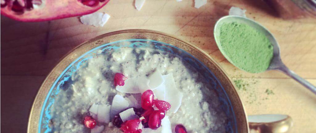 Gluten-free matcha and coconut overnight oats recipe