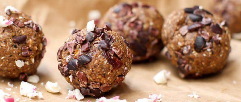 Healthy peppermint mocha date snacking balls recipe