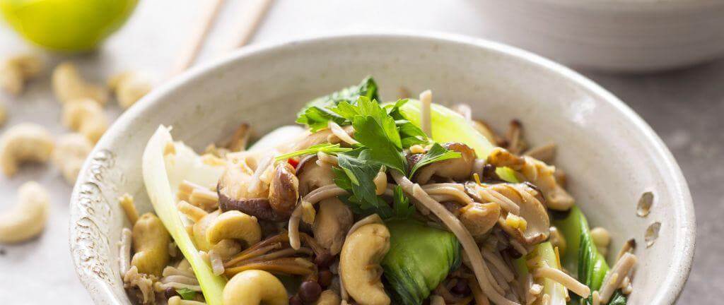 Quick and easy mushroom and cashew stir-fry recipe