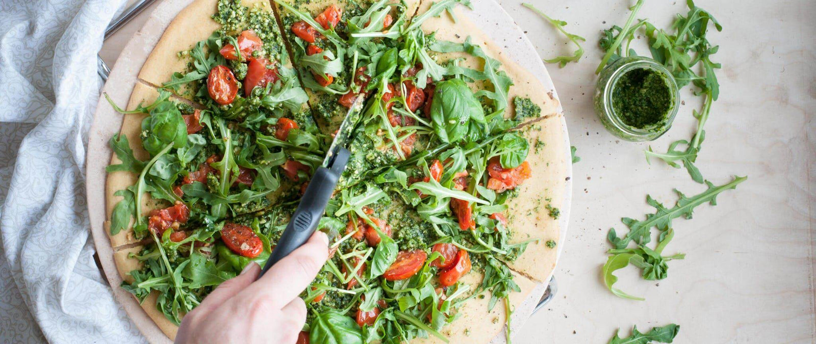 Healthy and quick grain-free pesto pizza recipe
