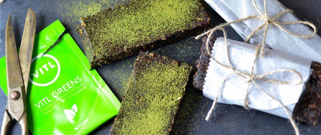 Dairy-free, healthy dark chocolate matcha bars