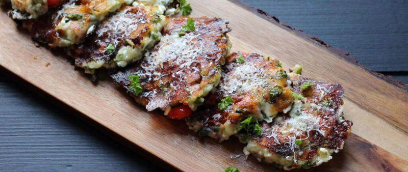 Fat-free cottage cheese and spinach fritter recipe