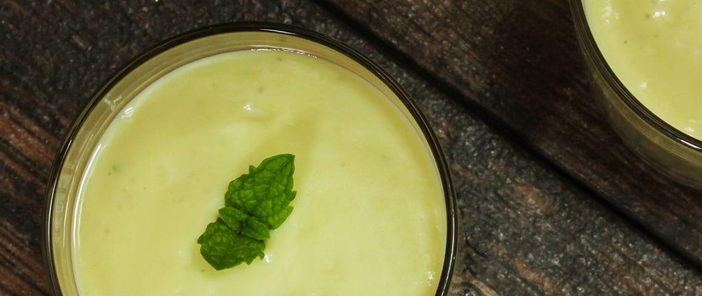 Thick and creamy avocado-based smoothie recipe