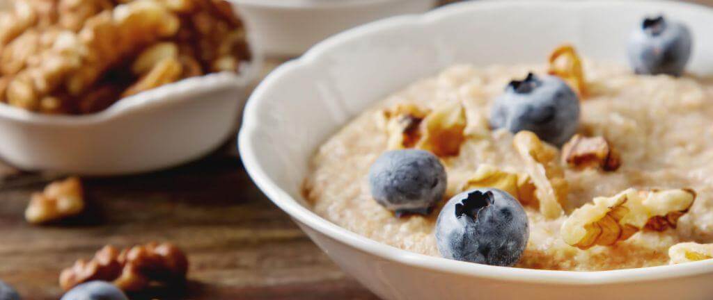 High protein breakfast: Blueberry and ginger porridge