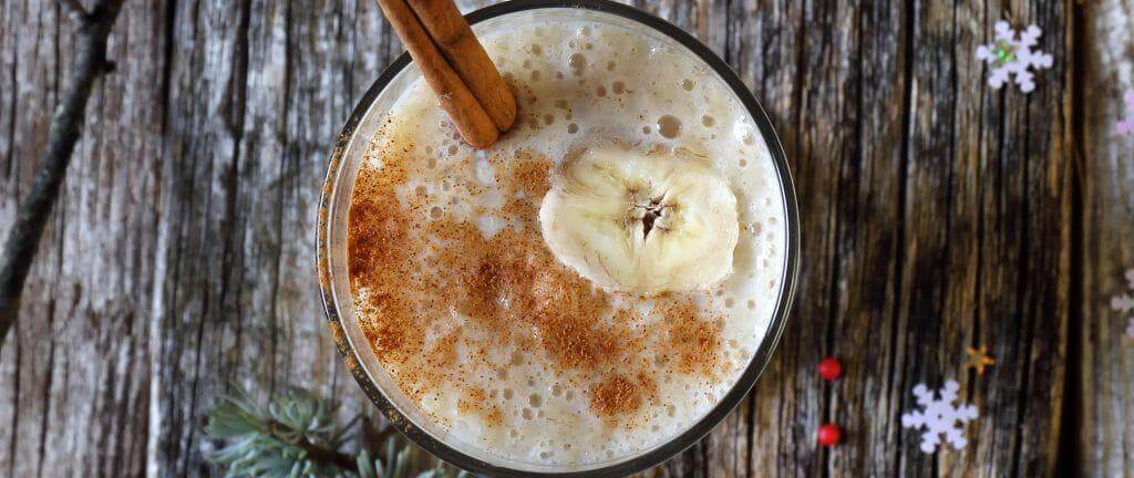 Chai-spiced banana breakfast smoothie recipe